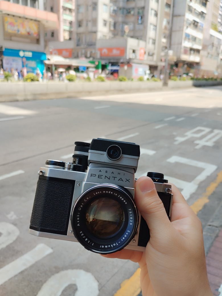 Pentax SV