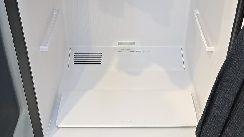LG Styler 第二代蒸氣電子衣櫥 隨時都能時穿得體體面面