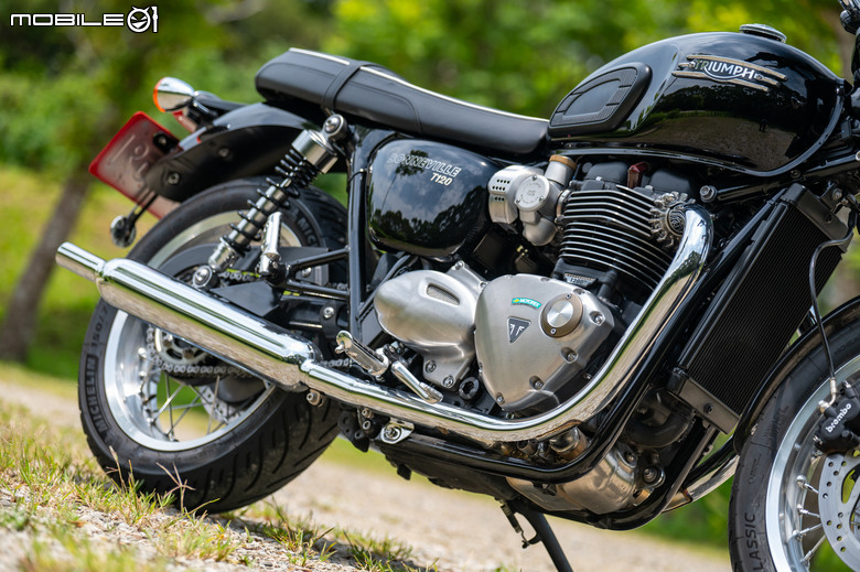 TRIUMPH Bonneville T120 試駕｜何謂經典？我就是經典！