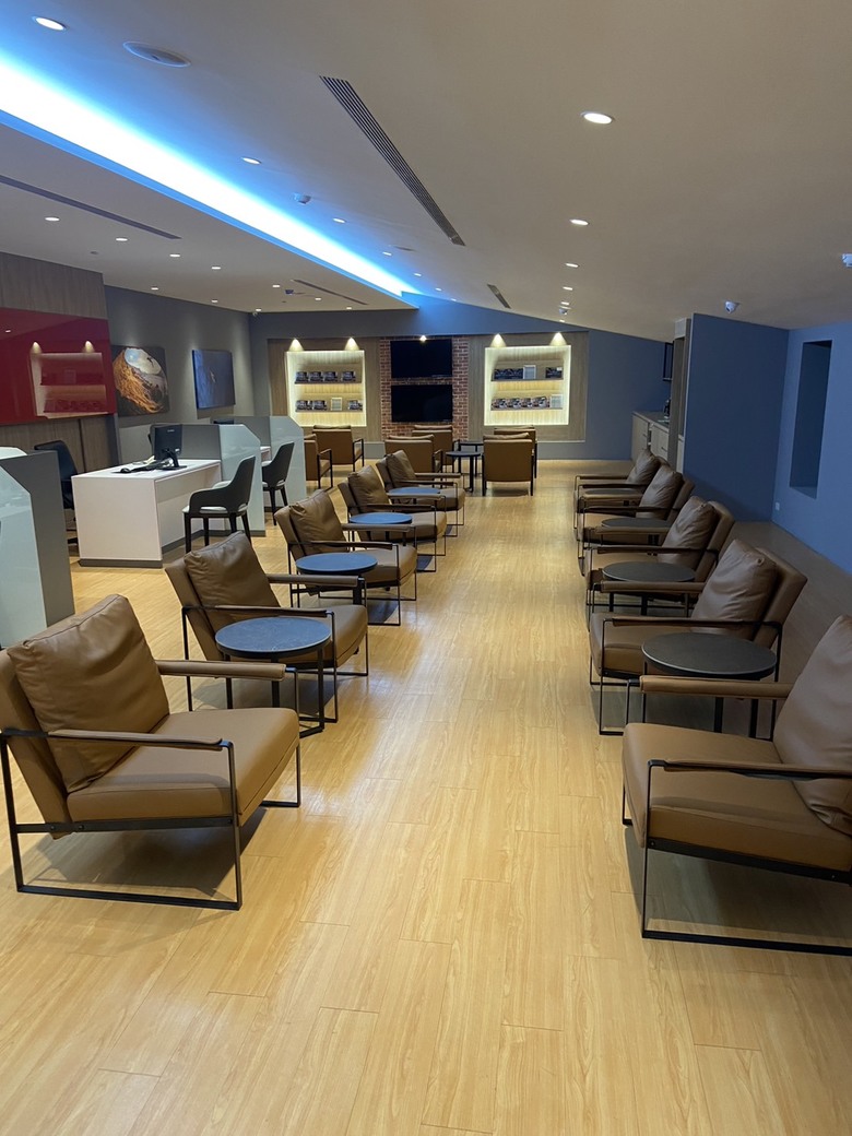 保養終於不用跑遠，MG北投廠踩點20,000km保養