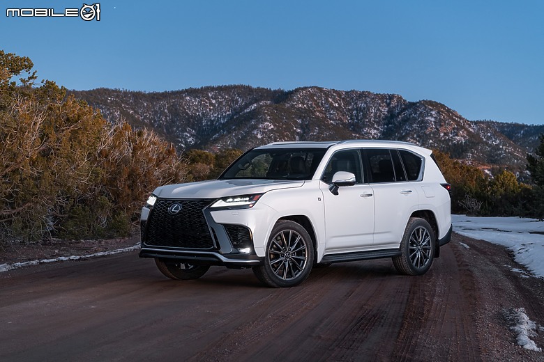 【海外新訊】2025年式Lexus LX搶先亮相，追加Overtrail版本、全新「700h」渦輪油電動力！