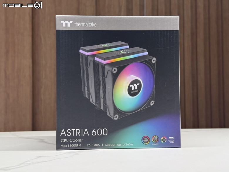 星辰繽紛燈效！雙塔散熱器 TT ASTRIA 600 ARGB