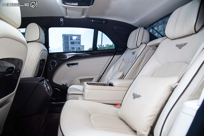 特別企劃|品牌旗艦房車的承先啟後,關於Bentley Flying Spur與Mulsanne的世代傳承!