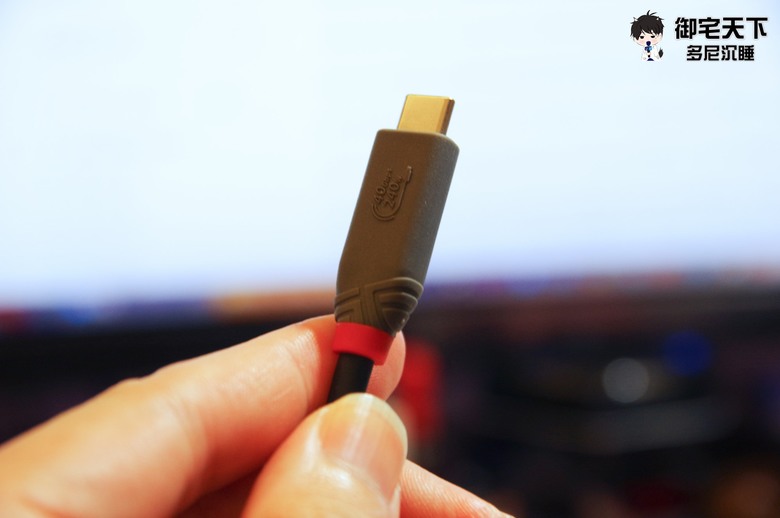 開箱｜【LINDY 林帝】ANTHRA 系列 USB4 Gen3x2 傳輸線（36956、36957、36958） - 三種長度全都看，體驗 40Gbps / 8K@60Hz / 240W 高效傳輸！