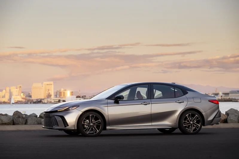 誰說房車沒人買?Toyota Camry一天可賣超過800輛!
