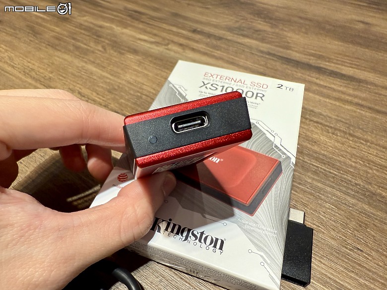 數位時代必備的隨身部品！Kingston XS1000 2TB 外接SSD硬碟 真實測試！