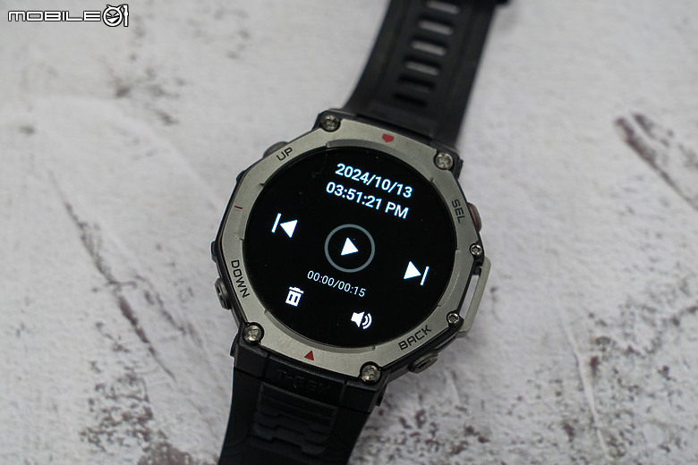 華米 Amazfit T-Rex 3 軍規運動手錶｜風格硬派，專為戶外探險而生！