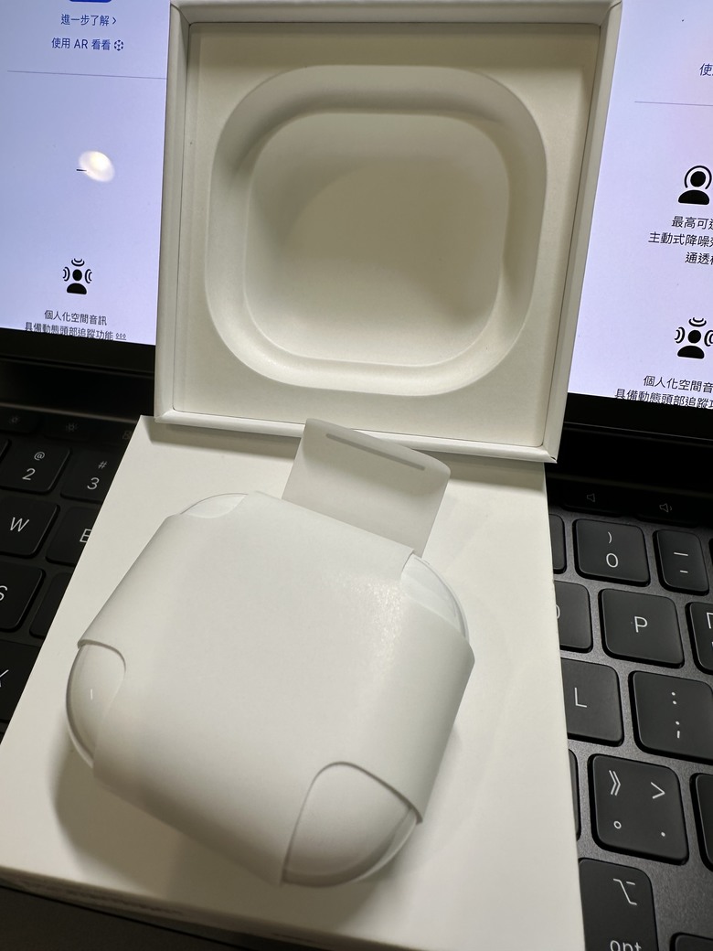 [簡單開箱] AirPods 4 ANC 降噪版本