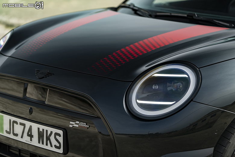 【2024巴黎車展】MINI JCW Electric/Aceman連袂亮相，新一代純電小鋼砲、性能小休旅誕生！