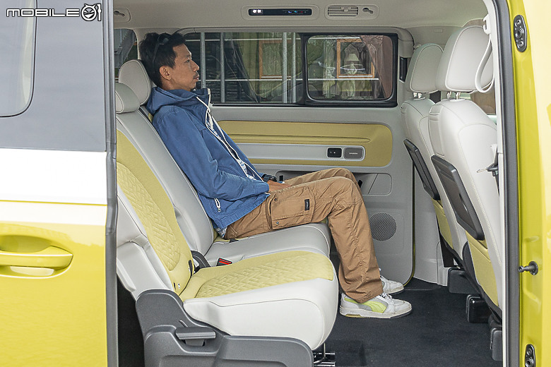 Volkswagen ID.Buzz 德國試駕｜滿滿創意、處處討喜的純電七人小巴！