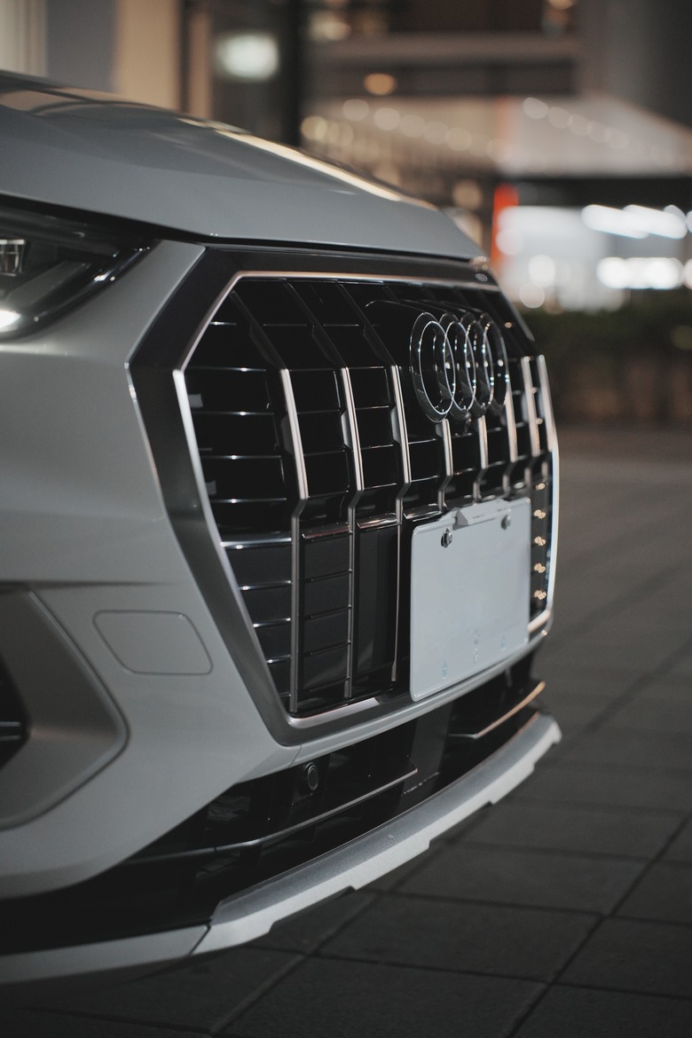 Audi Q3 35 TFSI advanced｜金屬冰川白 Glacier White 2Y｜交車照片分享