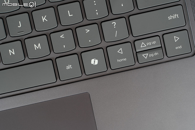 Lenovo Yoga Slim 7i Aura Edition｜體驗再升級的輕薄 AI 筆電！