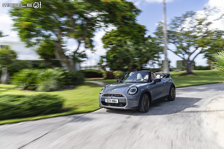 【海外新訊】MINI Cooper Convertible正式亮相,18秒開篷、全新內裝佈局!