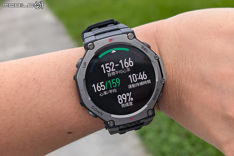 華米 Amazfit T-Rex 3 軍規運動手錶｜風格硬派，專為戶外探險而生！