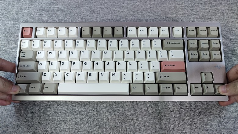 R1翻車重生 WOB CRUSH80 REBOOT 三模全鋁合金鍵盤 開箱紀錄一