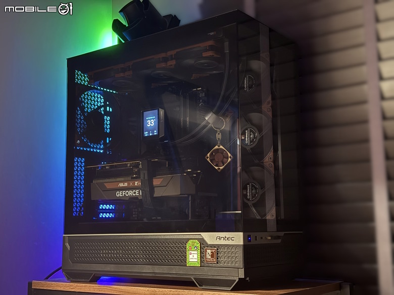 無光黑色信仰貓頭鷹 ft. Antec C7 ARGB