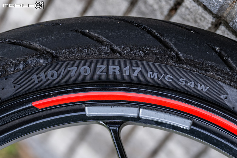 Aprilia RS 457試駕｜藏不住的武鬥派熱血！同級最強雙缸小獅王！