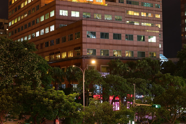 Canon RF 28-70mm f/2.8 IS STM 評測報告｜老佳平民鏡皇、不僅便攜更有防手震加持！