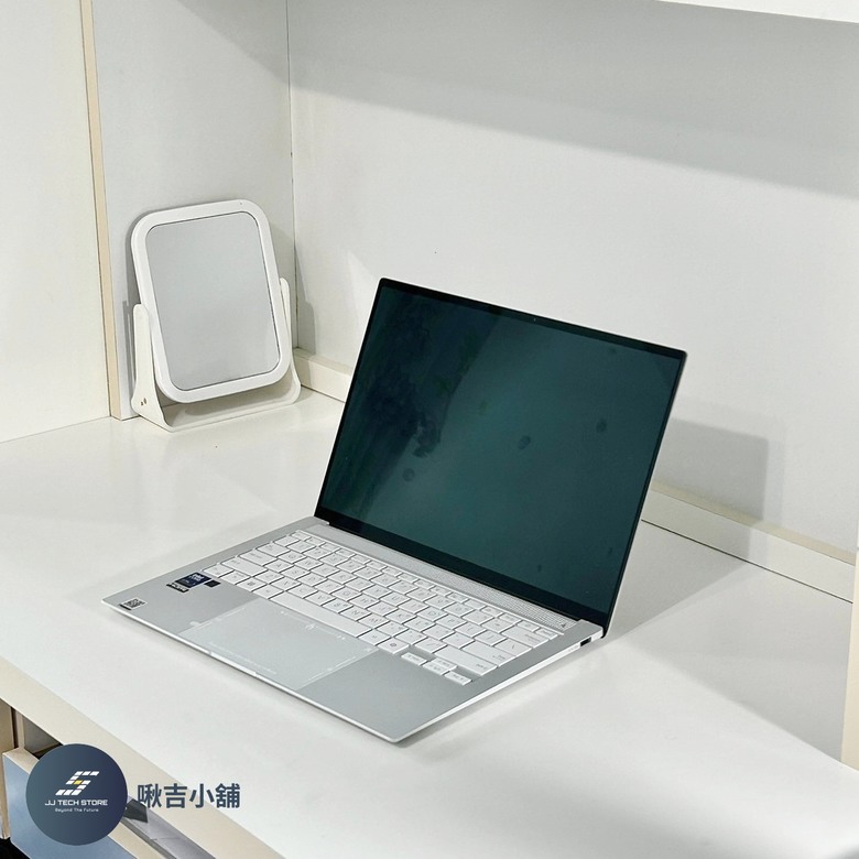 開箱&分享 華碩ASUS 靈耀14 Air (Zenbook S14 ) 筆電🖥️(全實拍附開箱影片)