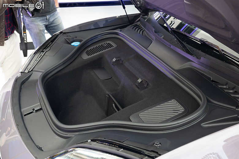 【採訪】Porsche Macan Electric正式上市,四種車型建議售價358萬元起!