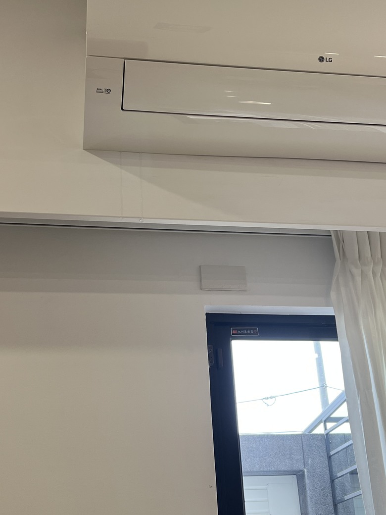 新屋裝潢完，冷氣一直漏水