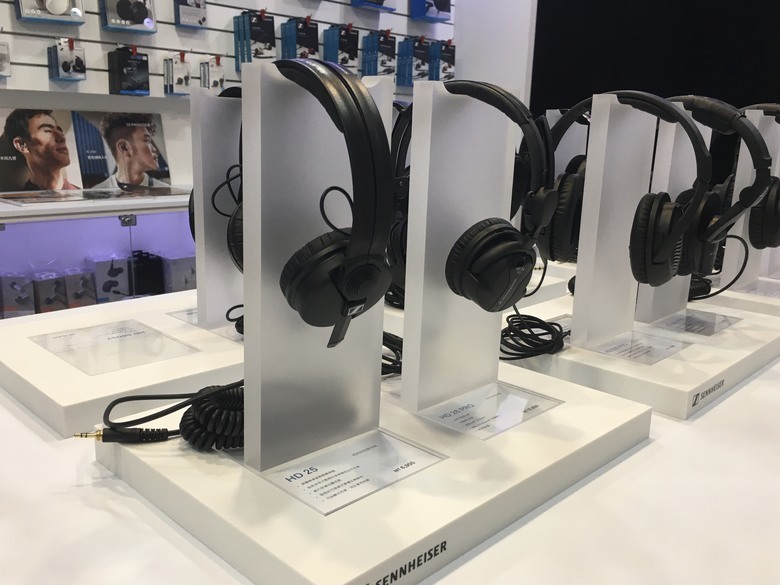 {[高雄SENNHEISER展示中心]} 全新開幕！Soundbar ！耳機！隨你聽！高雄火車站旁