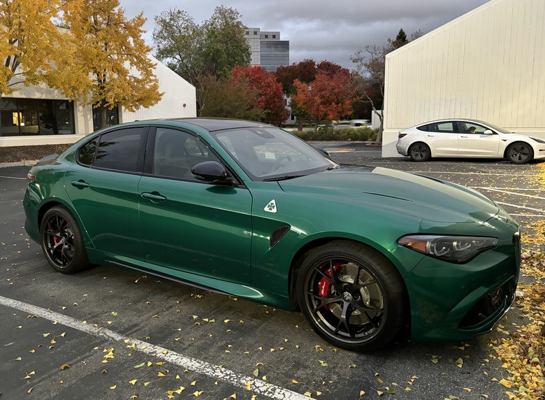 2024 ALFA ROMEO GIULIA QUADRIFOGLIO 開箱