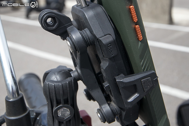 Global Eagle H-1&BT-1開箱｜千元有找的騎車雙寶配件