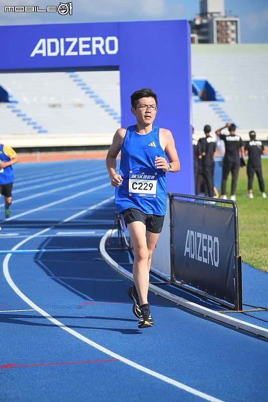 ADIZERO飆5K挑戰賽 – PRO 3 / BOSTON 12 鞋款試跑體驗心得》
