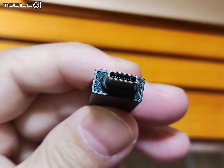 【 體驗分享 】就是快、就是穩、就是紅！ Kingston XS1000R 外接式固態硬碟超 Chill 試用！