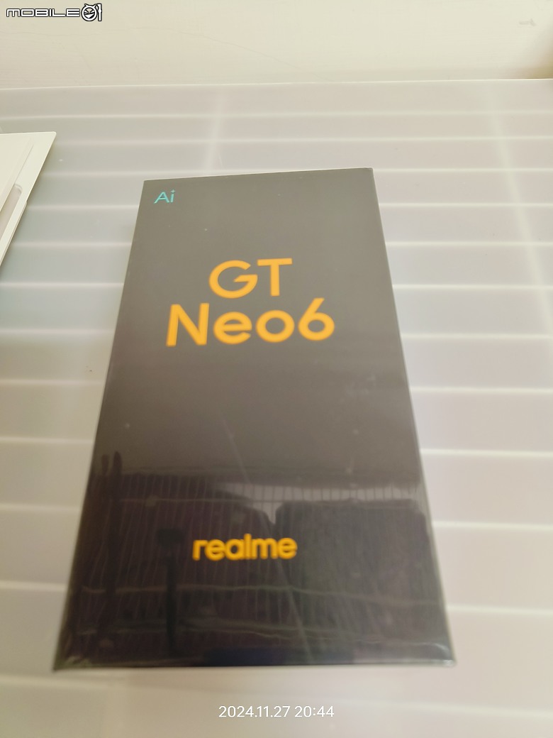 點我看大圖 陸版 GT NEO6 流銀騎士 開箱 多圖小心 3樓增加 Neo7圖片