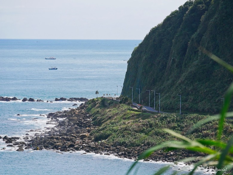 蜿蜒的外木山海岸線