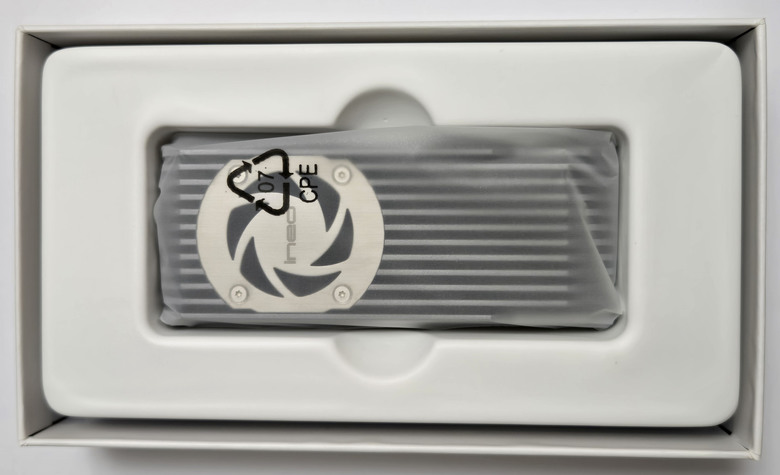【開箱簡測】ineo C2598 IV Type C M.2 2280 NVMe USB4 外接盒效能簡測 (圖多)