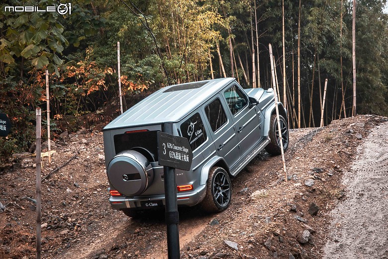 駕著Mercedes-Benz G-Class在紹興體驗中心大玩越野|成為讓人羨慕的5%車主之一吧