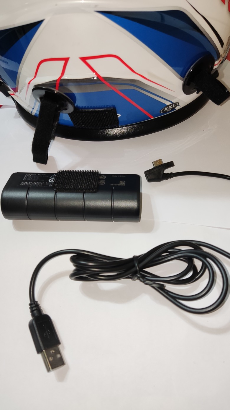CAPER S5+ 外掛電池 機車行車紀錄器 外接行動電源 方案，請參考。