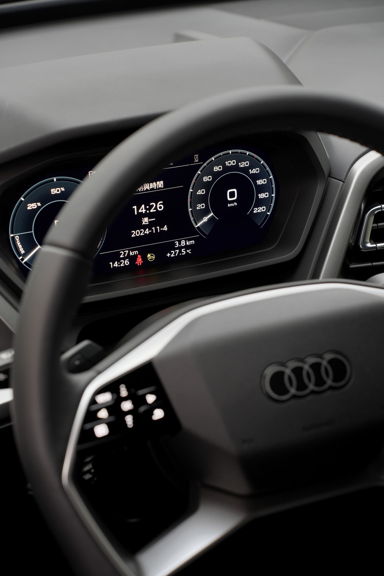 Audi Q4 e-tron 45 advanced 新車交車儀式🎊