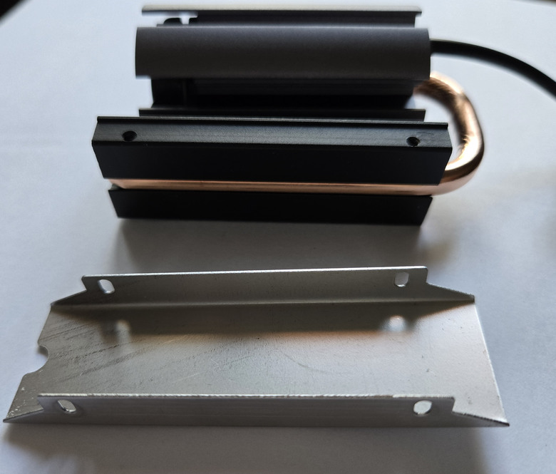 【開箱簡測】ineo M9 銅管火箭砲 M.2 NVMe SSD 2280 散熱器