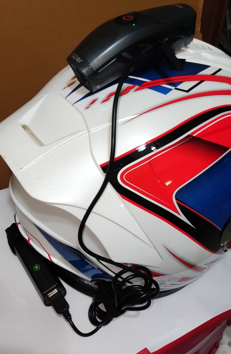 CAPER S5+ 外掛電池 機車行車紀錄器 外接行動電源 方案，請參考。