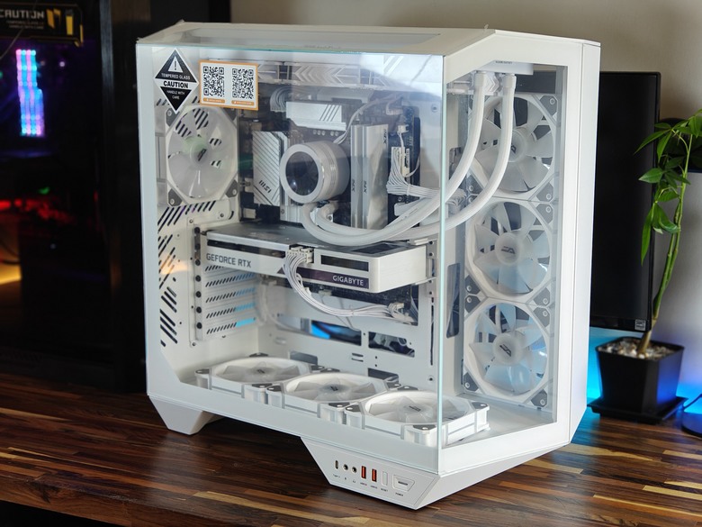 【開箱】大飛DarkFlash DY470 ATX 機殼+Nebula DN360S LCD 水冷散熱器開箱