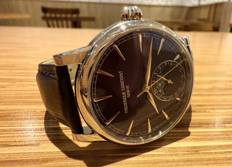 點我看大圖 康斯登Constant Manufacture 自製月相錶 開箱(更新)