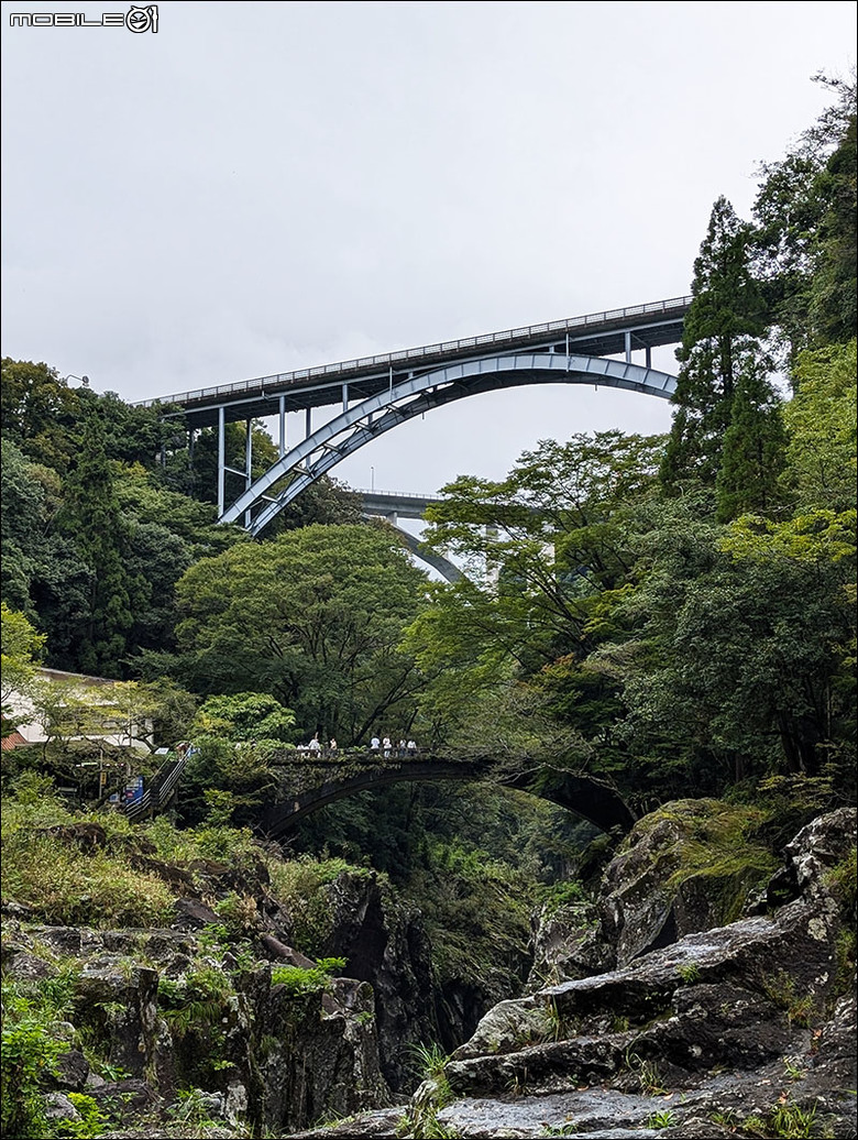 UX5406SA微開箱 - 旅行貼身夥伴
