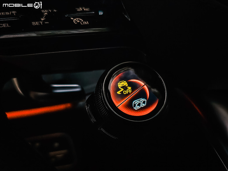 駕著Mercedes-Benz G-Class在紹興體驗中心大玩越野|成為讓人羨慕的5%車主之一吧