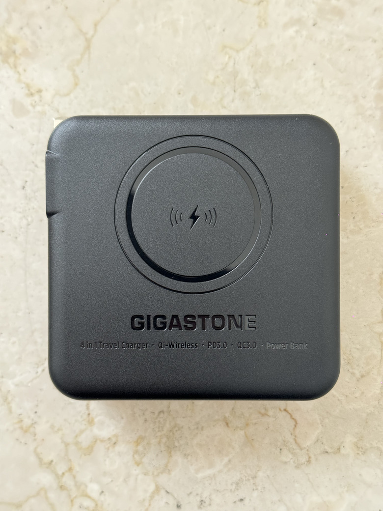 GIGASTONE QP-1020MB｜磁吸無線充電＋多設備快充｜一次滿足所有電力需求