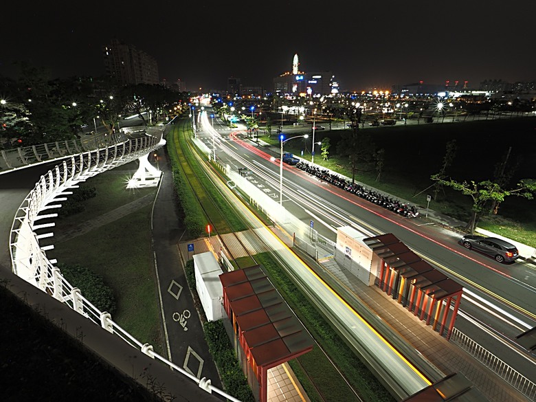 凹子底森林公園之【2024高雄萬聖節-大南瓜你搞怪一起嗨!】、王氏昆仲公園、前鎮之星、高雄捷運凱旋站【星太郎主題車站】、凹子底站【蜜柑站長xㄇㄚˊ幾兔主題車站】,附掛人氣餐廳「醉便宜(高雄延吉店)」 — 高雄捷運與江之電的聯名車站集章活動 — 讓紀念章帶路玩耍去(2)