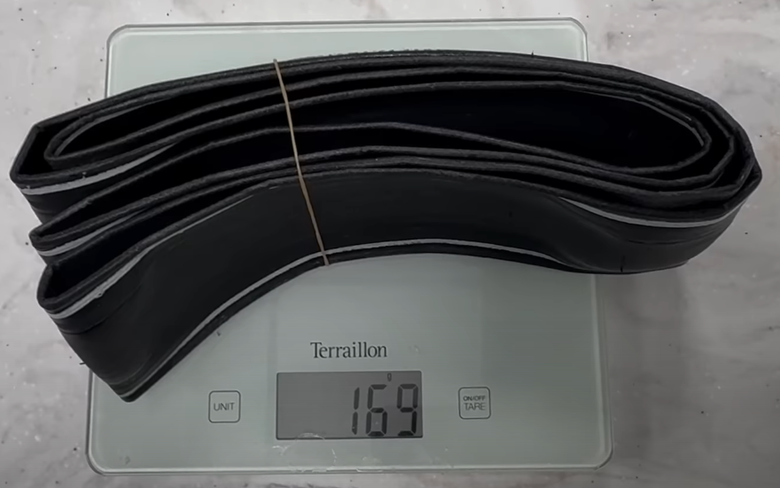 169g，超輕無內胎外胎 (這是繞口令吧)