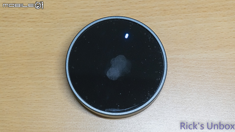 【開箱】為眼睛帶來更好的工作環境 | Elesense Gemini-Light Ultra E1133