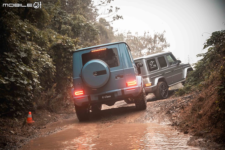 駕著Mercedes-Benz G-Class在紹興體驗中心大玩越野|成為讓人羨慕的5%車主之一吧