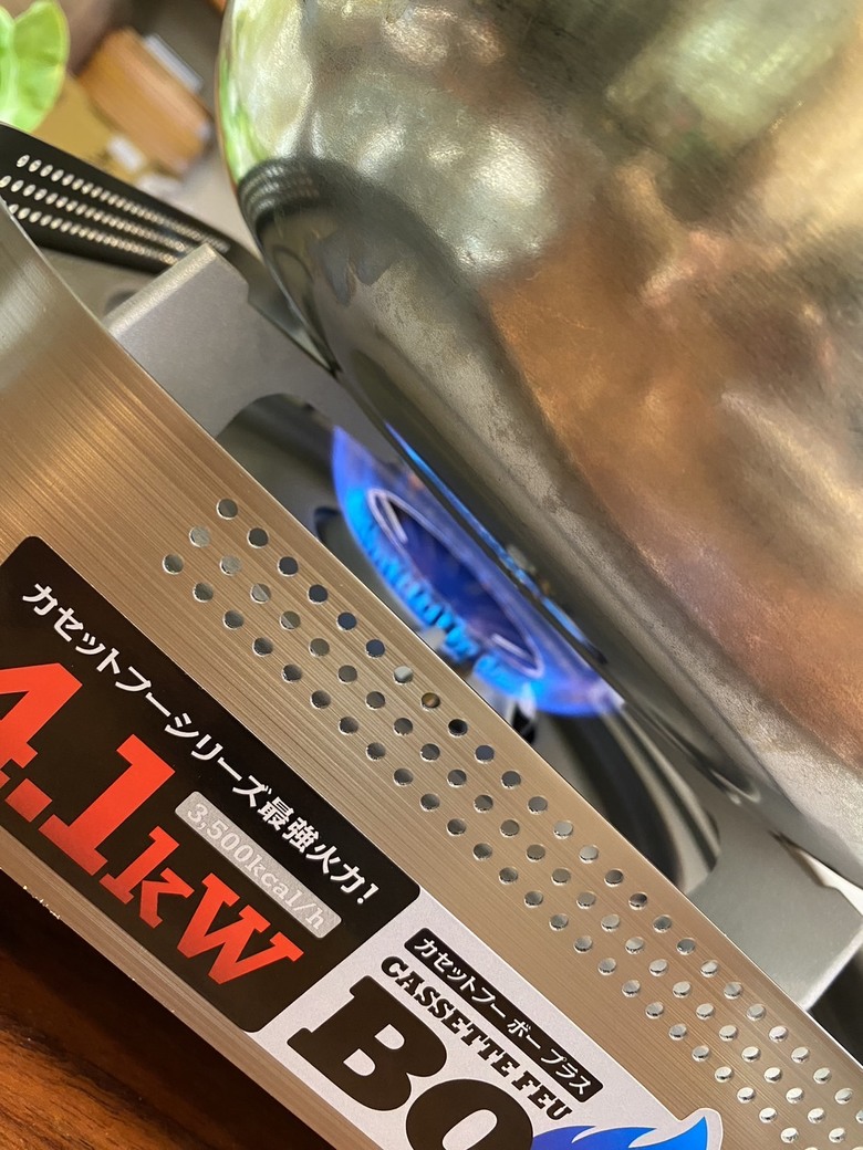 終於購入岩谷4.1kw防風卡式爐！