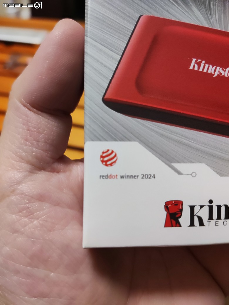 【 體驗分享 】就是快、就是穩、就是紅！ Kingston XS1000R 外接式固態硬碟超 Chill 試用！