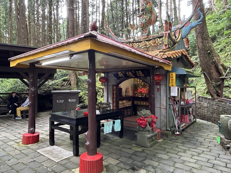 阿里山森遊漫步走(下)有夠遠的部落-里佳